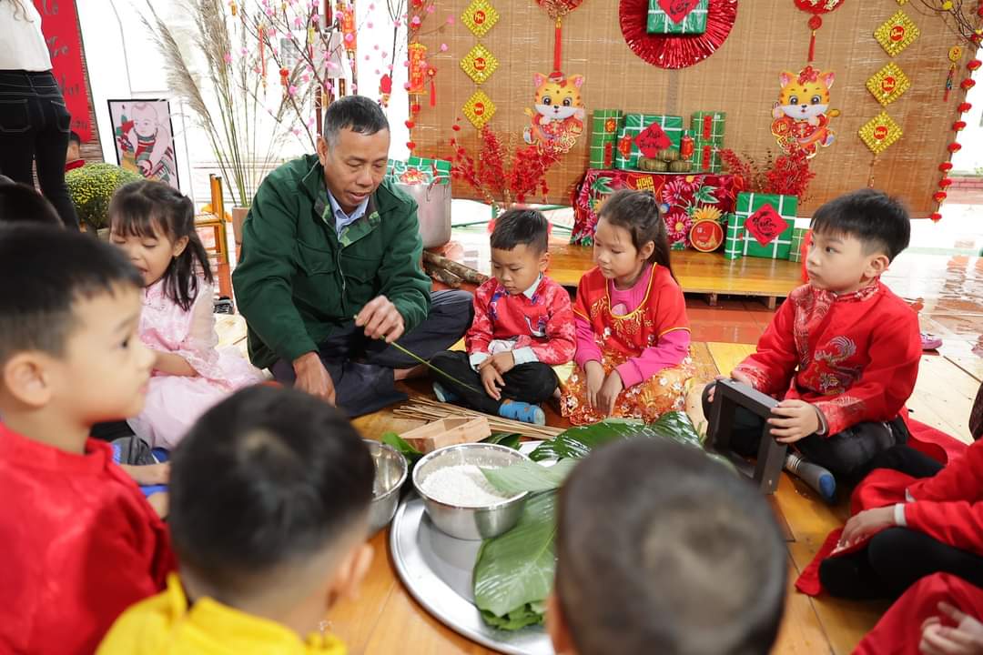 Trường Mầm Non Tân Quang phối hợp với Ban đại diện cha mẹ học sinh tổ chức Chương trình trải nghiệm 