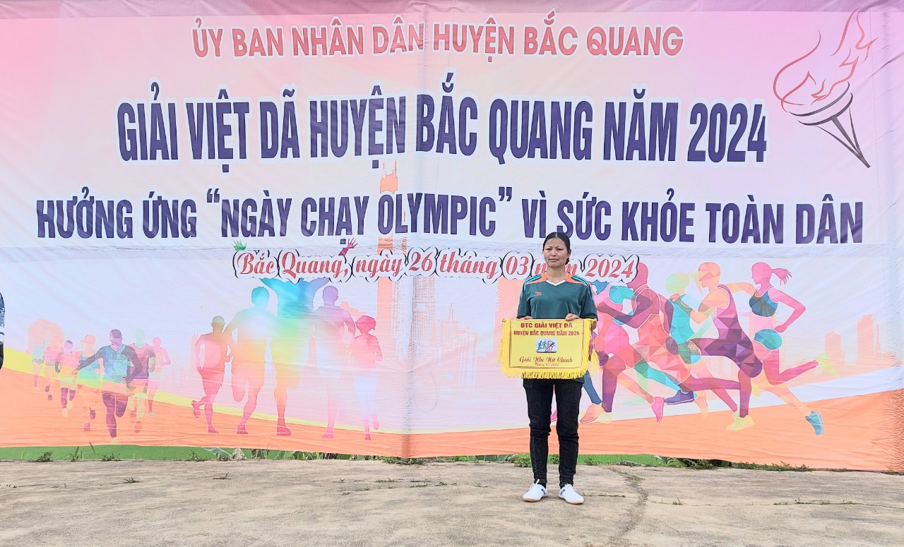 Vận động viên xã Tân Quang đạt thành tích cao tại “Giải Việt dã huyện Bắc Quang năm 2024”
