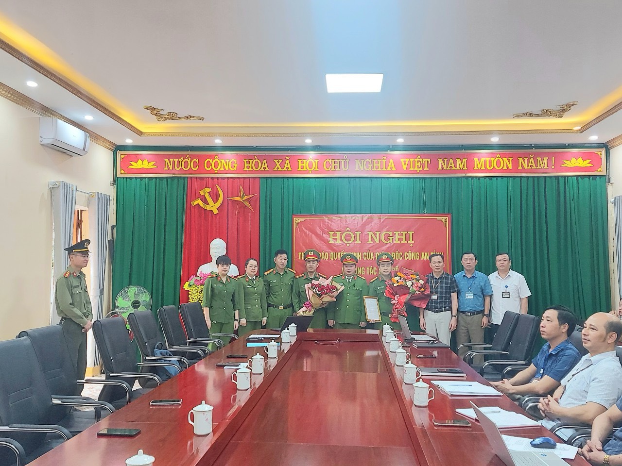 Công an huyện Bắc Quang thông báo quyết định của Giám đốc công an tỉnh về công tác cán bộ.